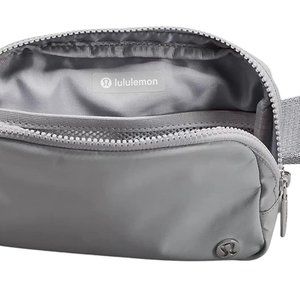 Lululemon Everywhere Crossbody Belt Bag Silver